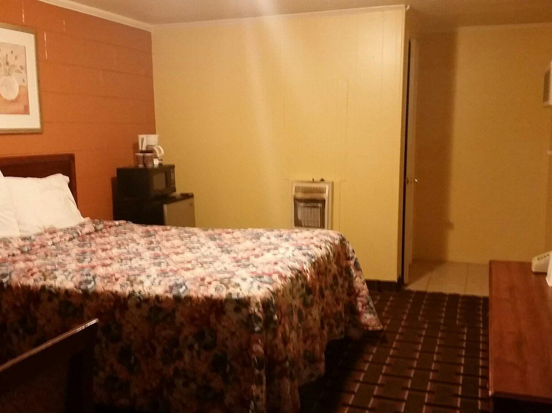 Royal Inn Motel主图