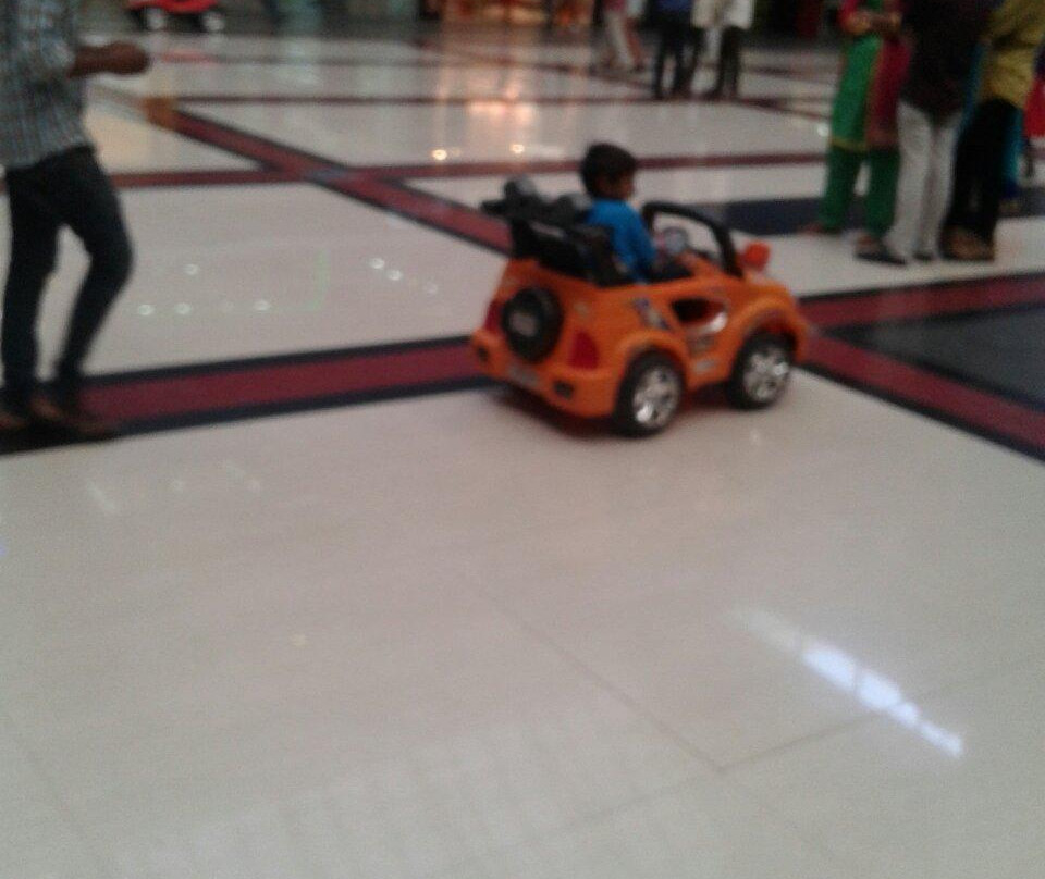 Crystal Mall-杰拉果德必去景点