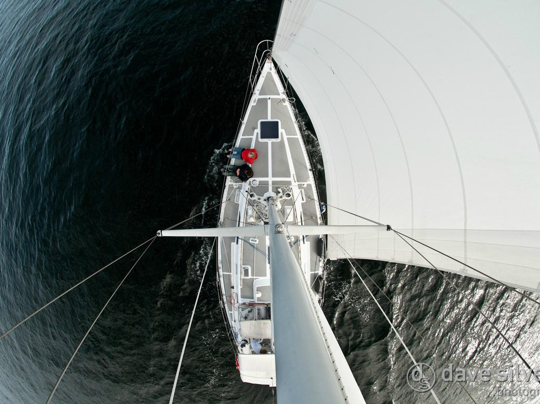 Adventure West Sailing-坎贝尔里弗必去景点
