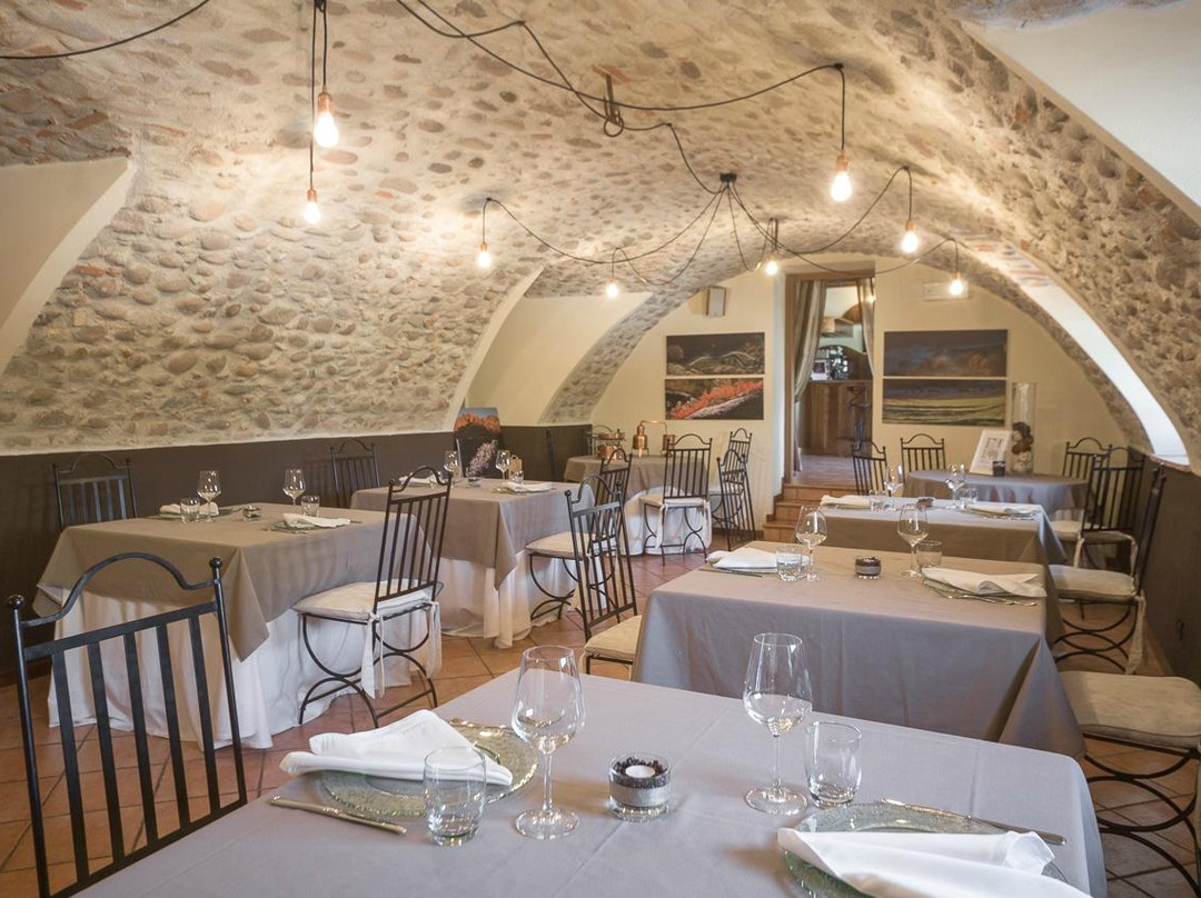 Monzambano餐馆和美食-Ristorante Il Grande Olmo