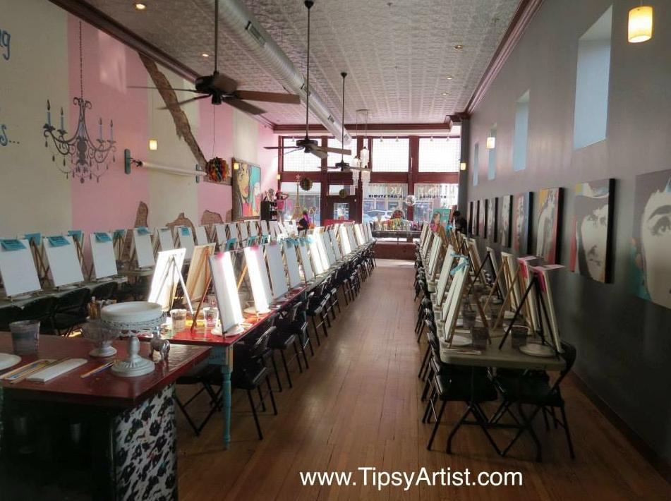 Tipsy Artist景点图片