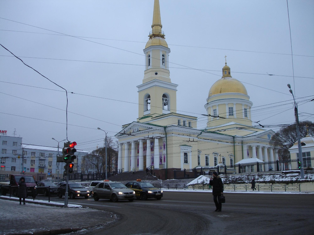 Alexander Nevskiy Cathedral景点图片