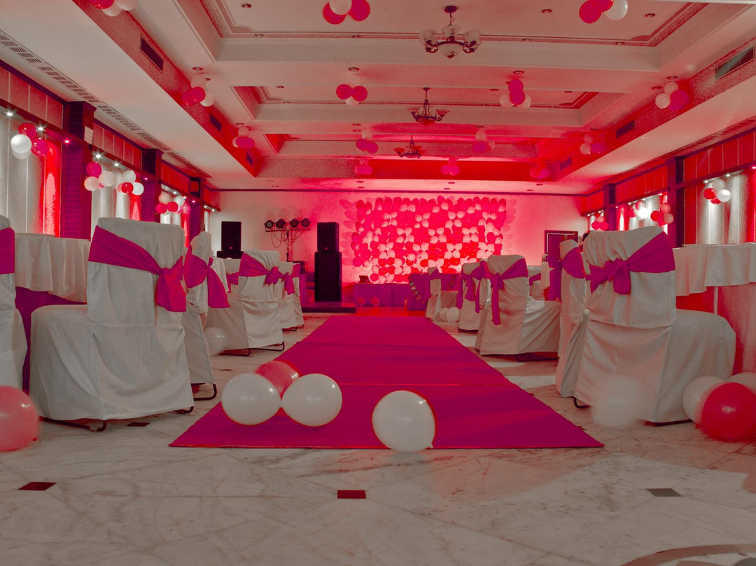 Hotel Pancham Continental主图