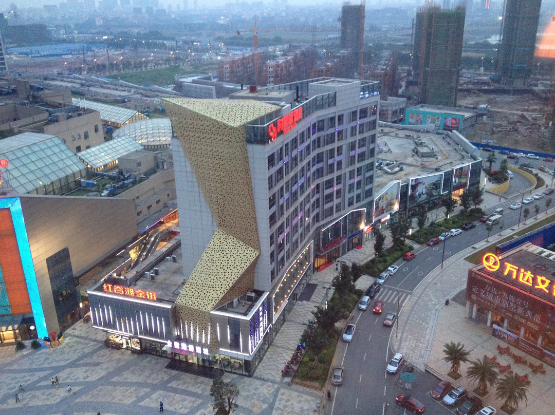 南昌红谷滩金街景点图片