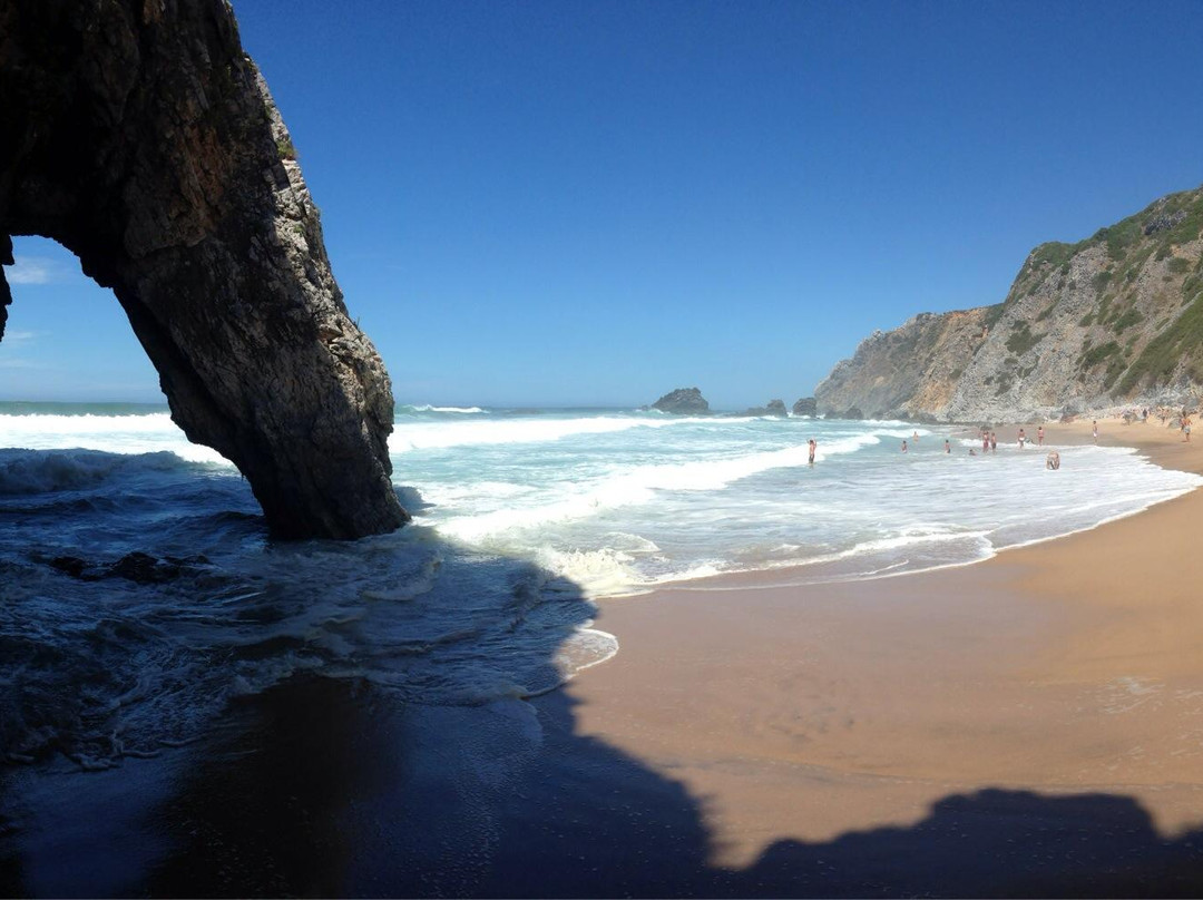 Praia da Adraga景点图片