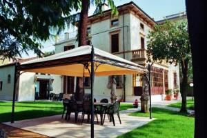 Bed and breakfast Villa Gloria主图