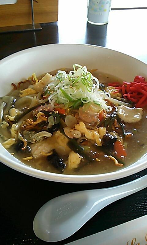 芦别市餐馆和美食-La Fleur