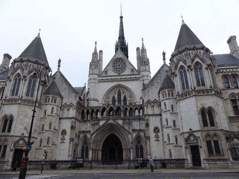 皇家法庭-伦敦必去景点