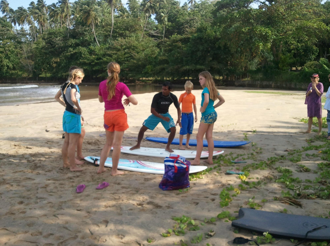 Bandula Surfing School-唐卡拉必去景点