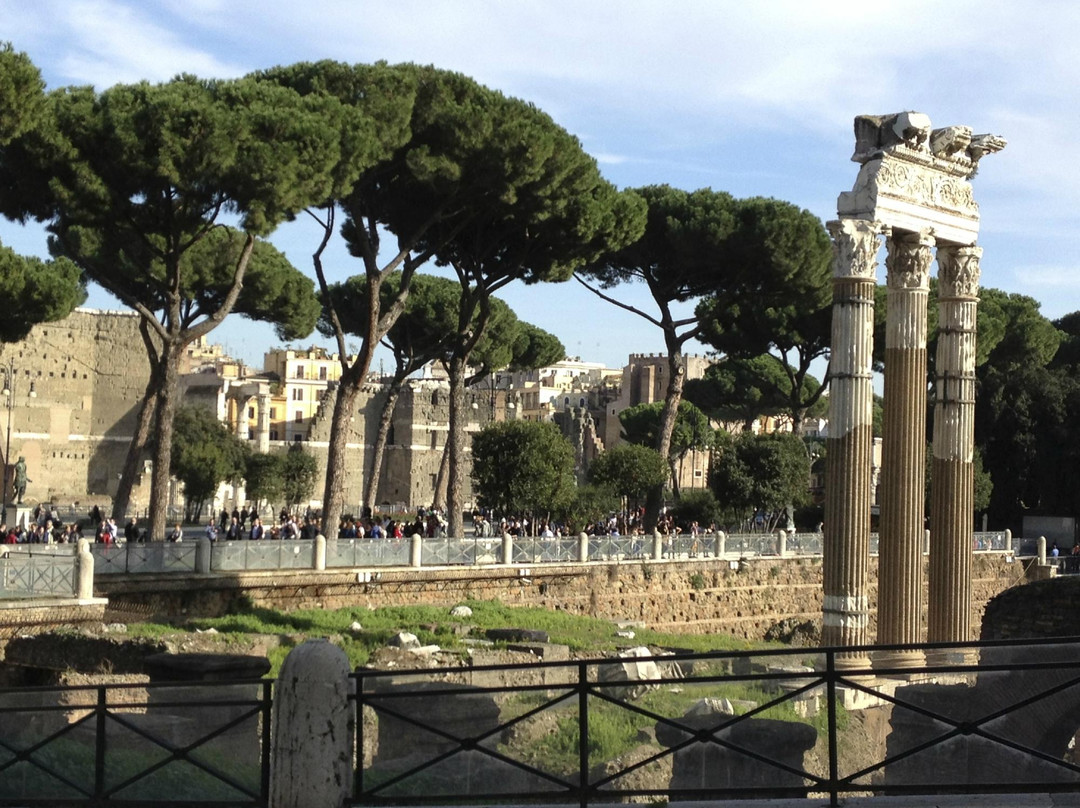 恺撒广场-罗马必去景点