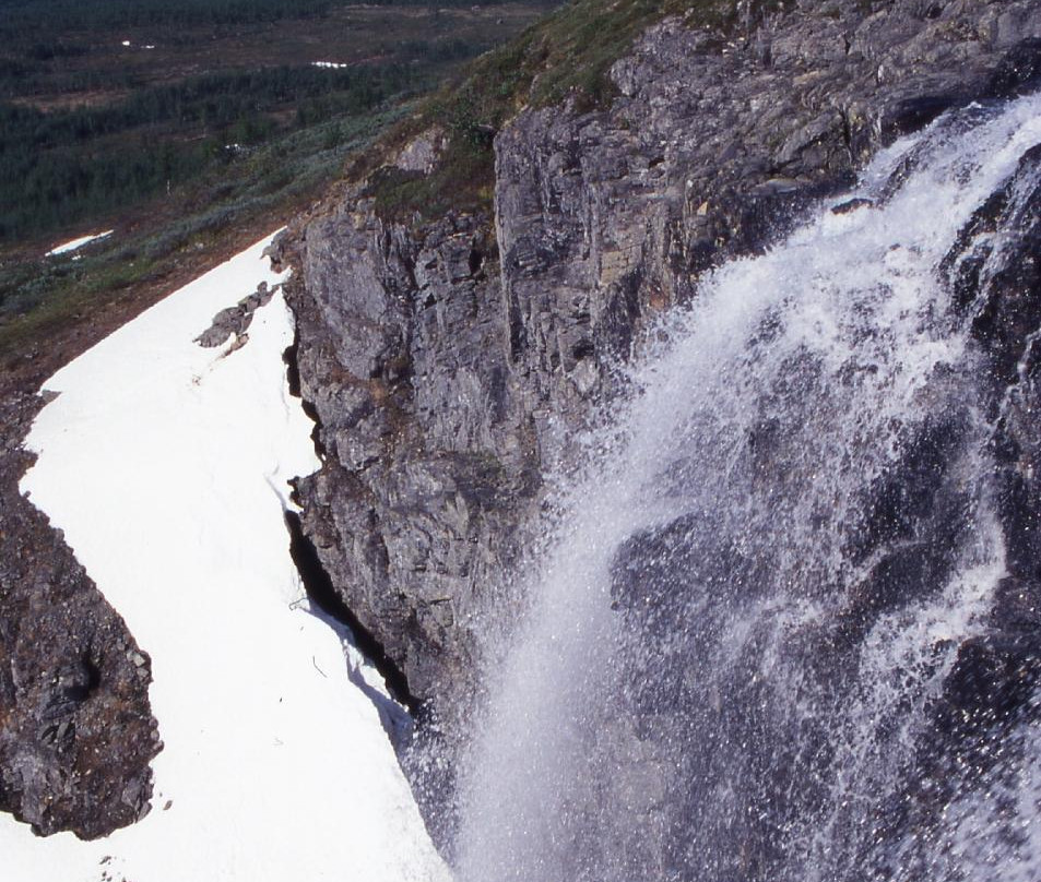 Kitsiputous Falls-Enontekiö必去景点
