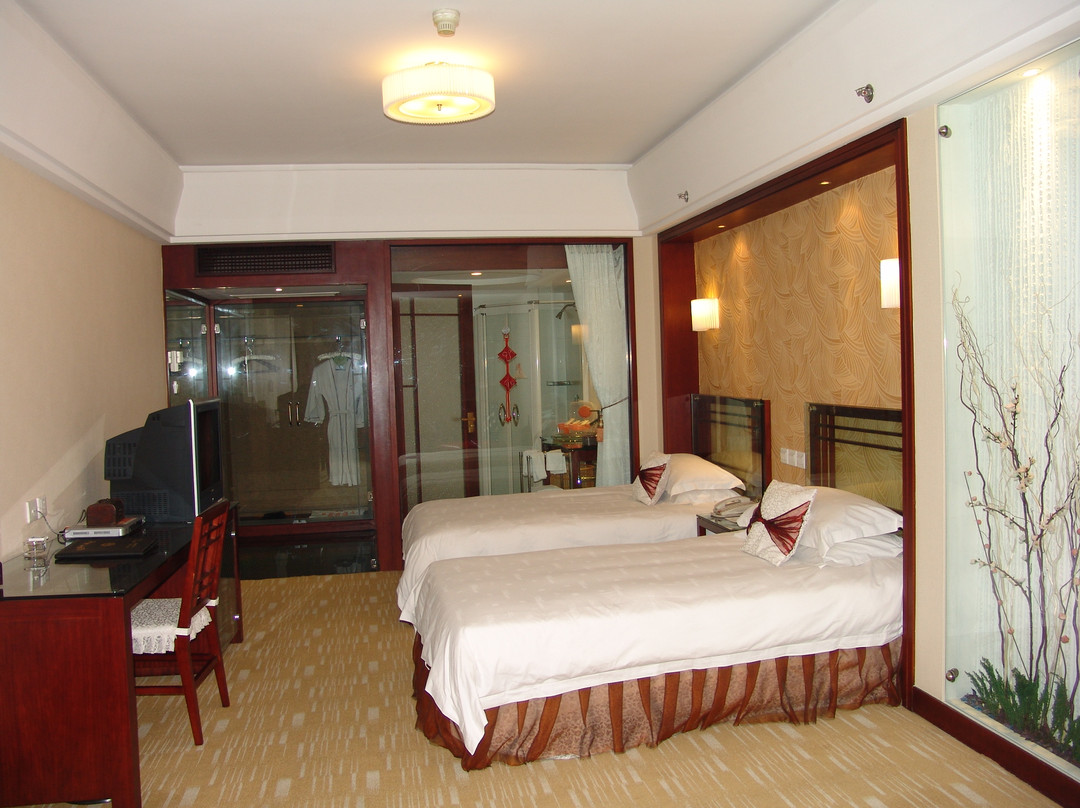 龙祥大酒店主图