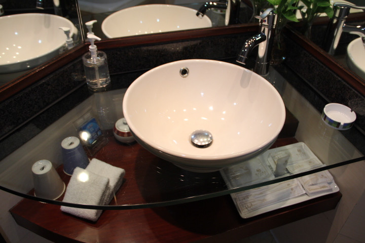 颐和大酒店主图