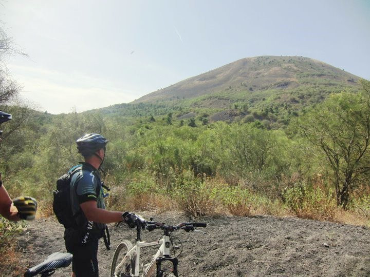 That's Amore Cycling Excursions-卡索里亚必去景点