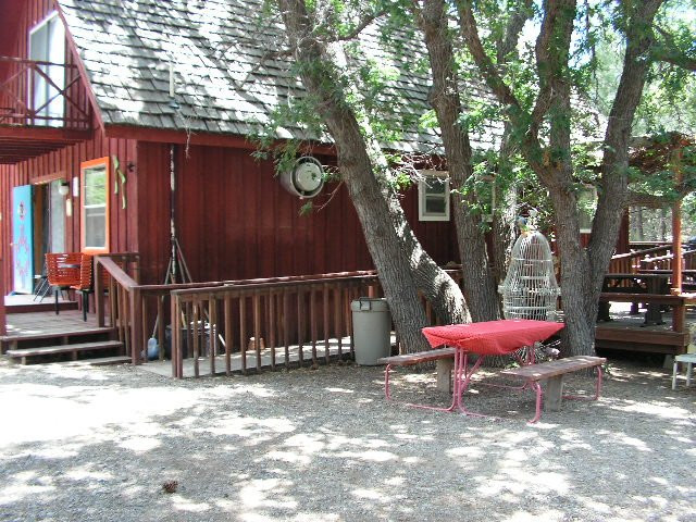 Weed餐馆和美食-Del Corazon Restaurant