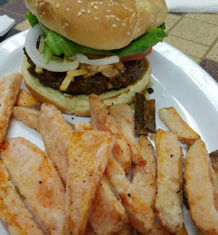 Snelling餐馆和美食-The Cafe on Santa Fe