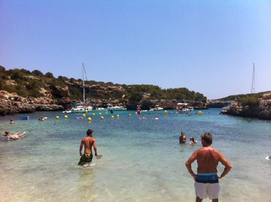 Cala Sa Nau-S' Horta必去景点