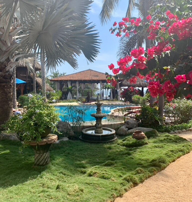 Present Moment Retreat主图