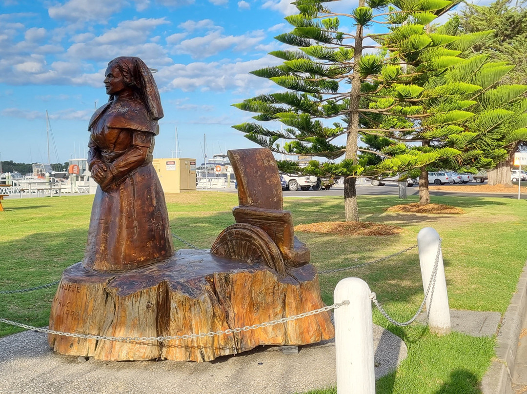 Avenue Of Honour Memorial Statues景点图片