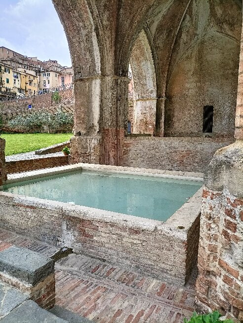 Fonte Nuova-锡耶纳必去景点