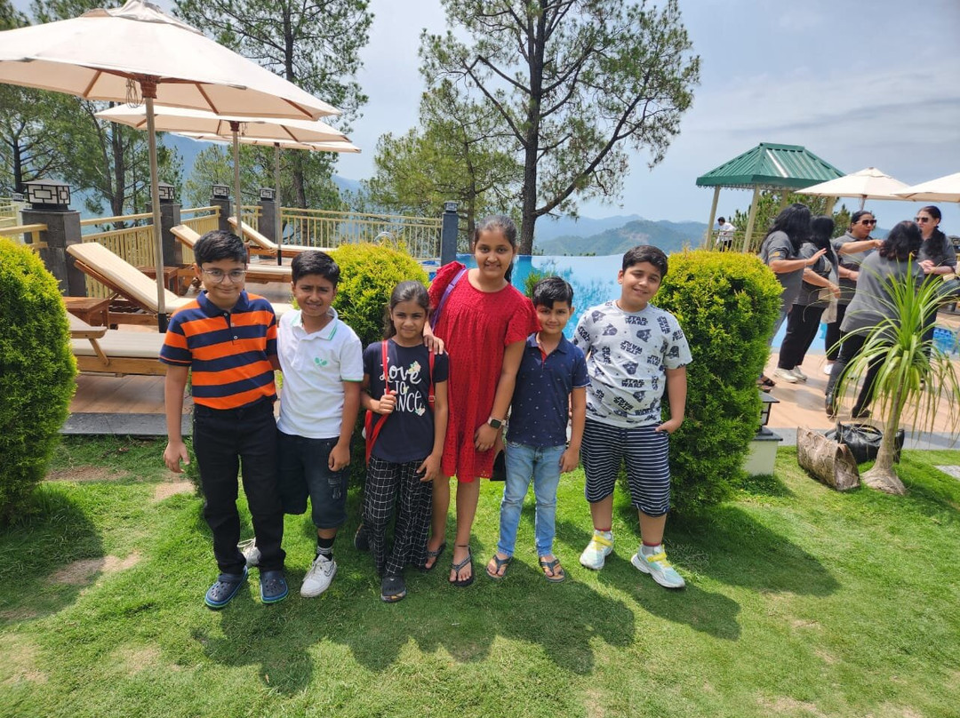 Cassia Hotels and Resorts主图