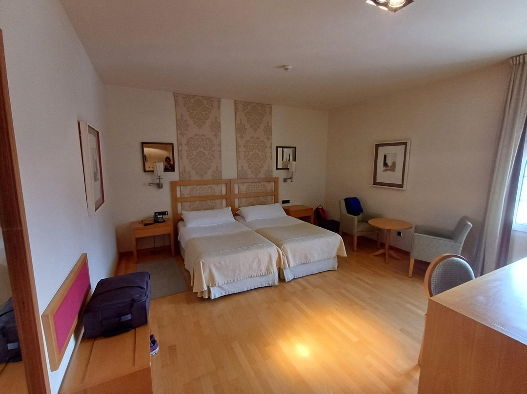 维克绍旅馆主图