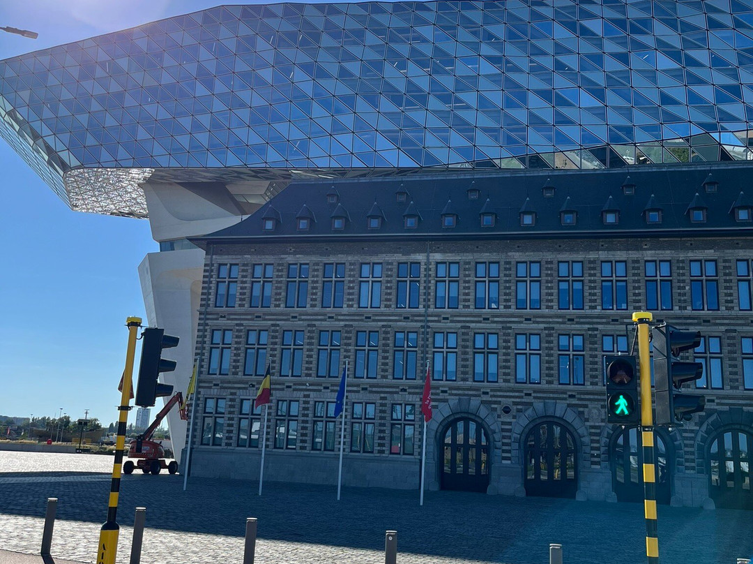 Antwerp's Port-安特卫普必去景点