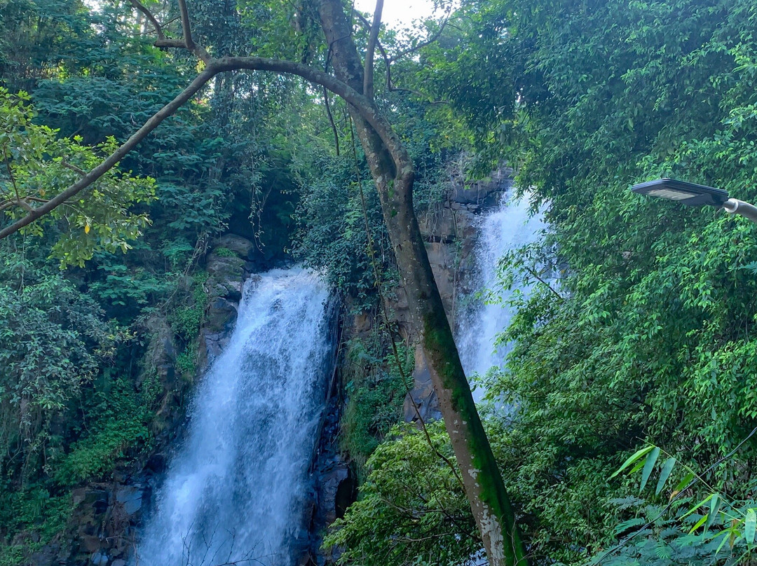 Curug Cinulang景点图片