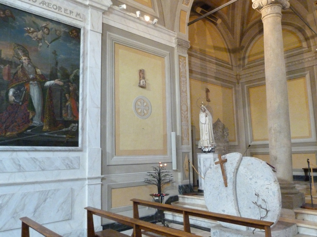 Chiesa di Santa Caterina-埃尔萨谷口村必去景点