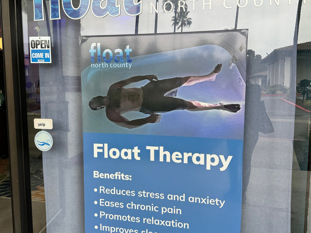 Float North County-索拉纳海滩必去景点