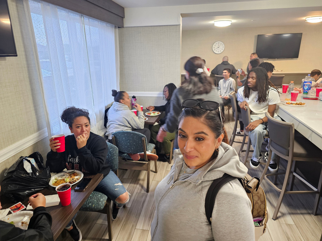 Comfort Inn & Suites Pacific - Auburn主图