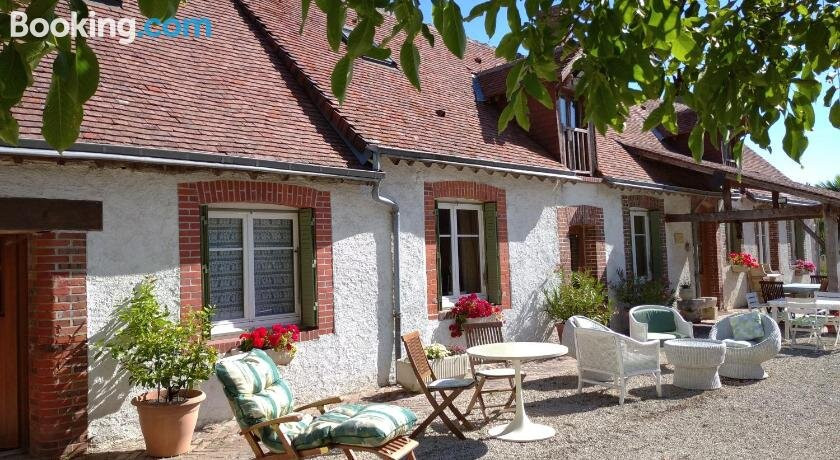 Chambres d'hôtes à la ferme "La Rouzannerie"