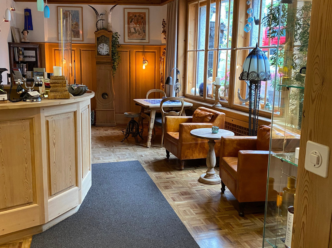 特劳贝酒店主图