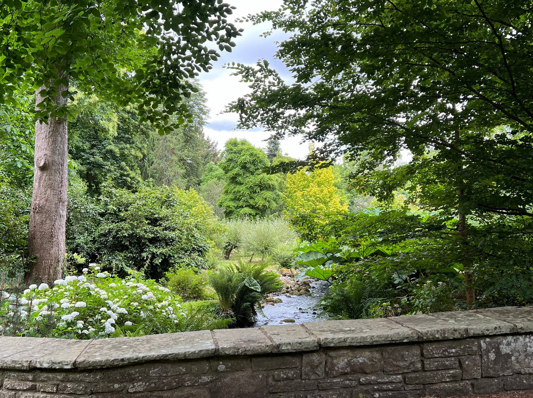 Llanover Garden景点图片