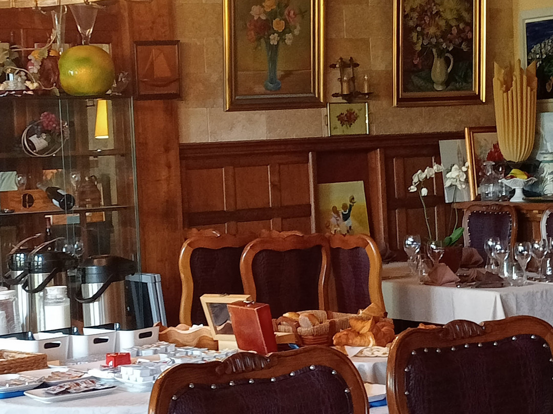Hôtel Restaurant Le Sauvage主图