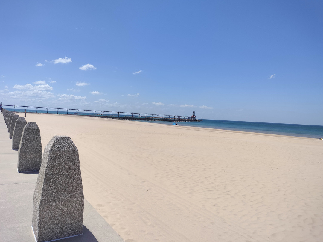 密西根市沙灘-密歇根城必去景点