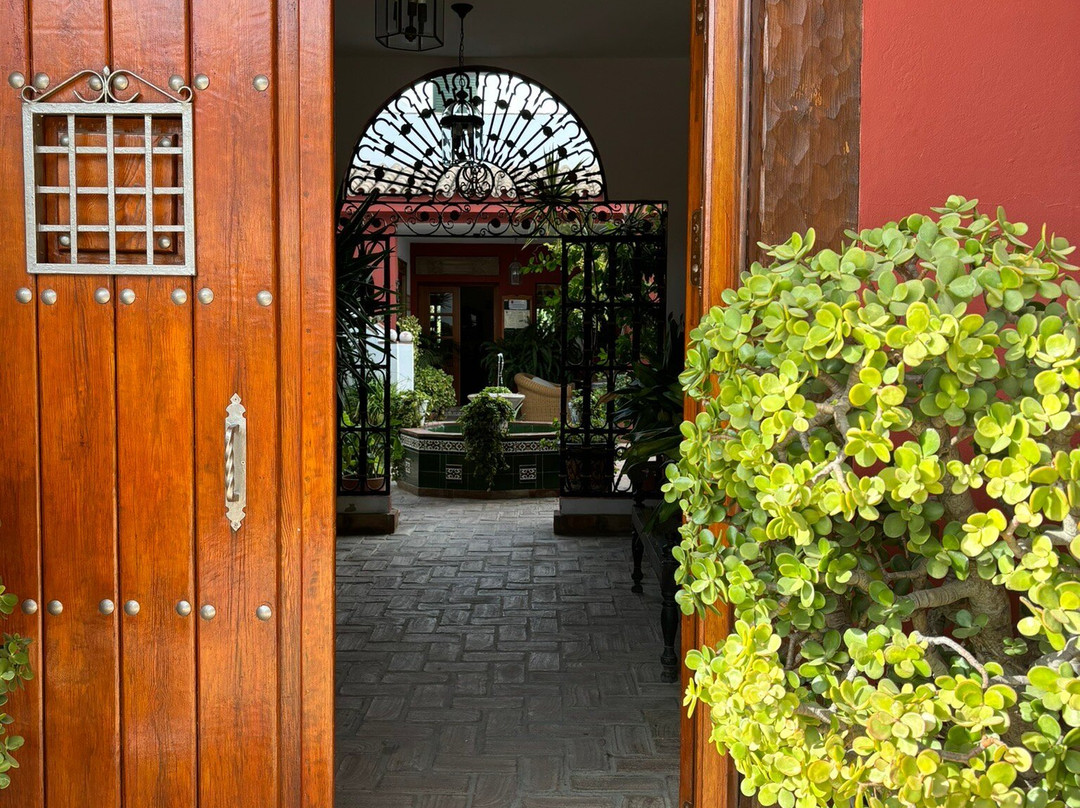 Hotel Sindhura ***主图