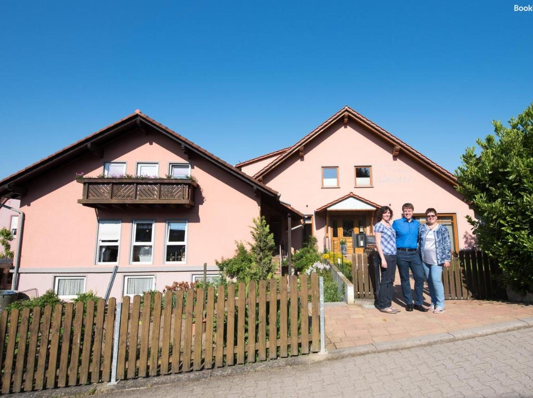 Weingut und Gastehaus Wetzler主图