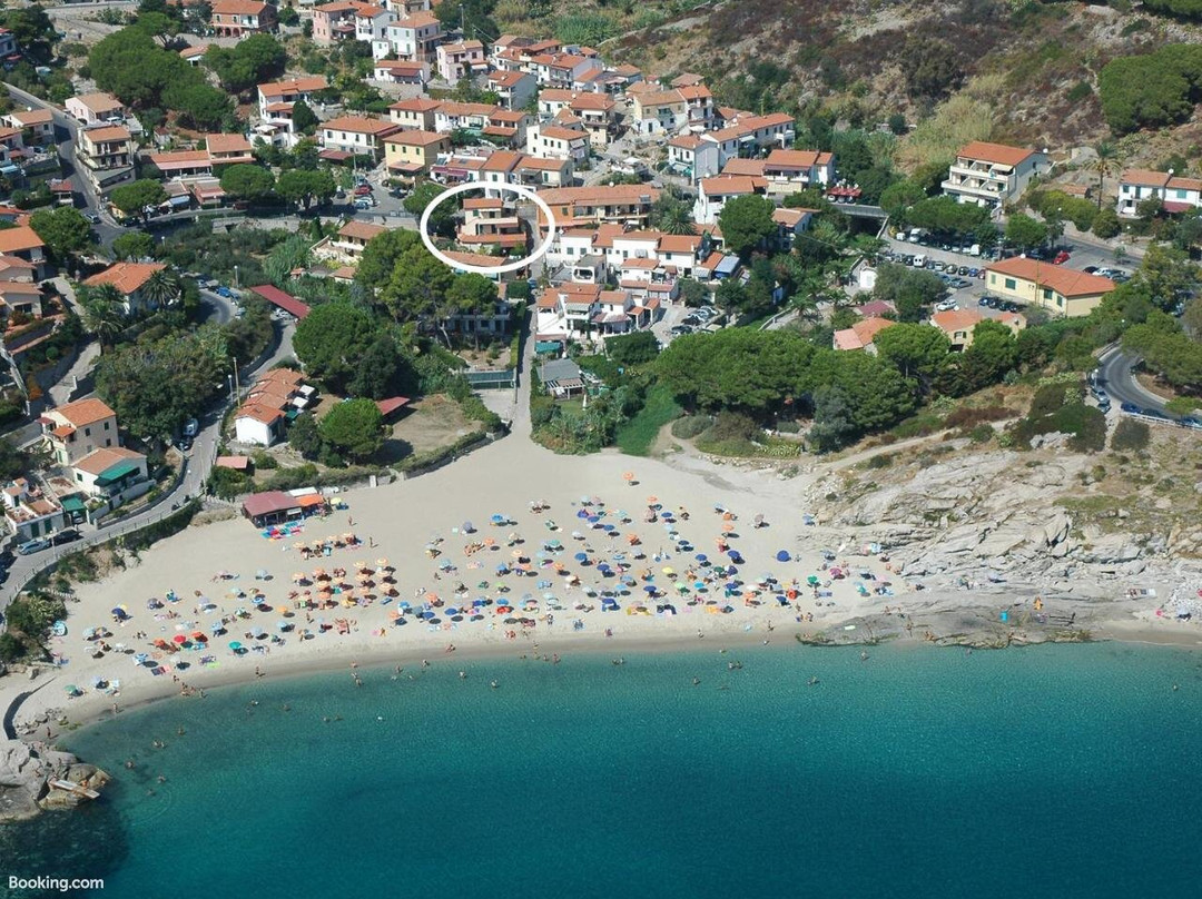 Appartamenti Montecristo E Pianosa