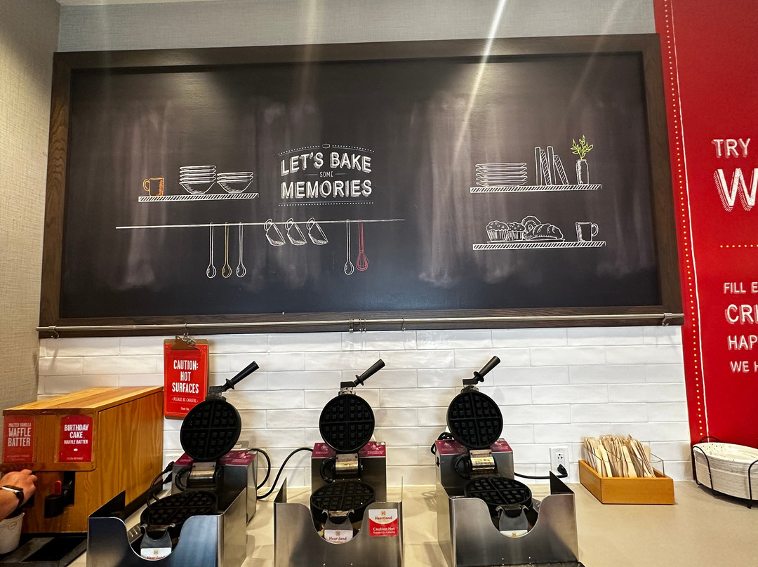 Hampton Inn by Hilton Kingston主图