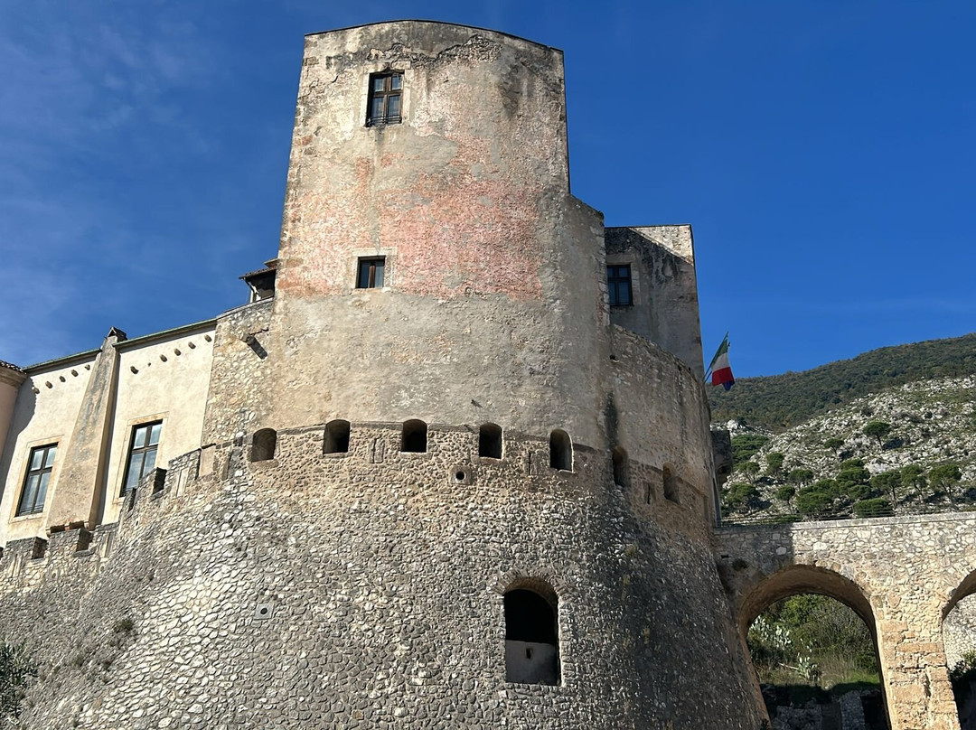 Castello Pandone Venafro-Venafro必去景点
