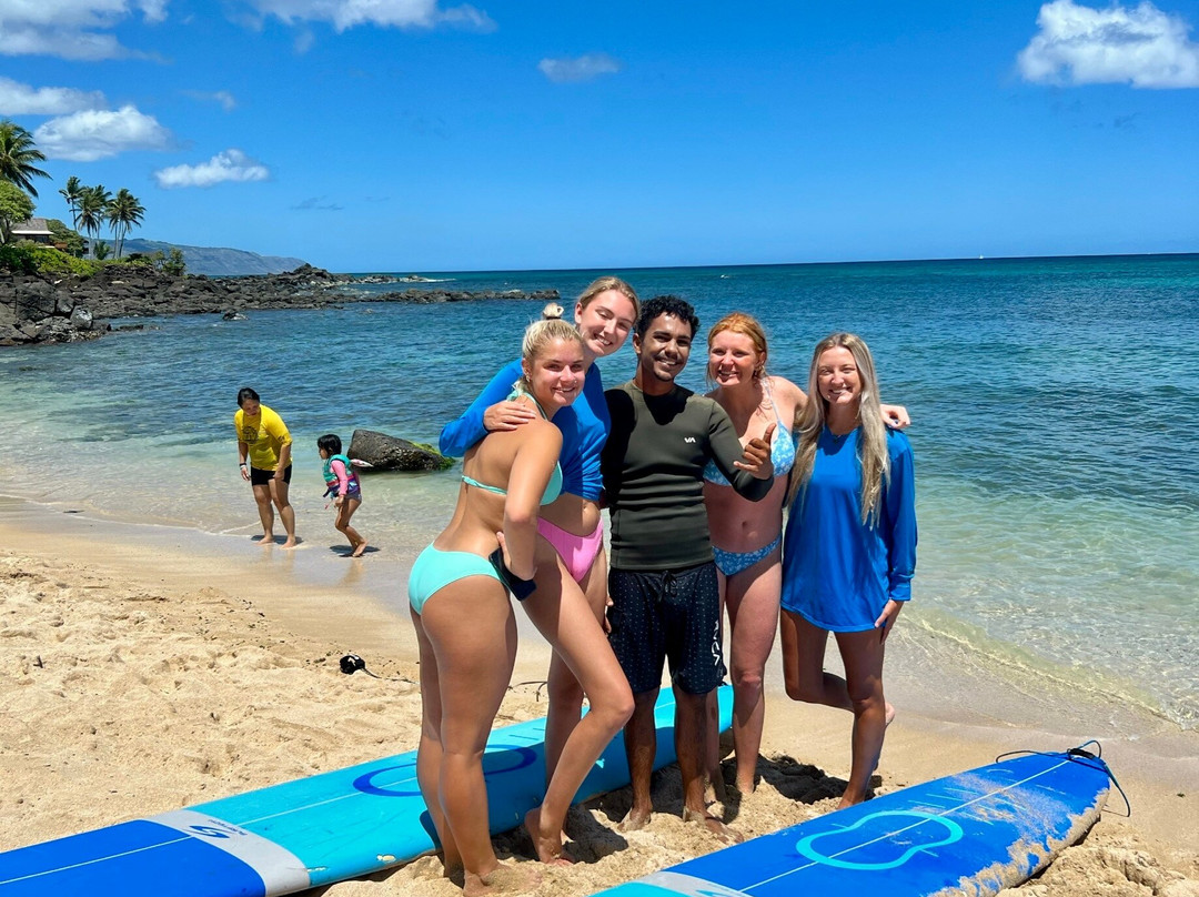 North Shore Surf Lessons-哈雷瓦必去景点