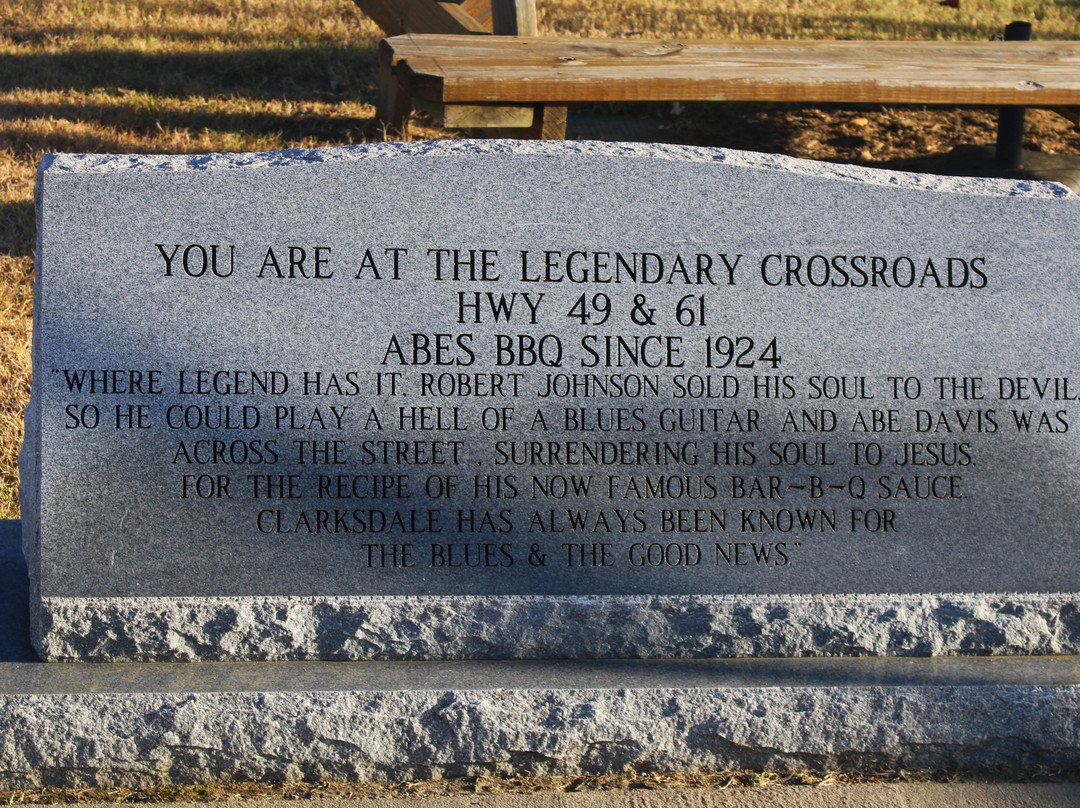 The Crossroad景点图片