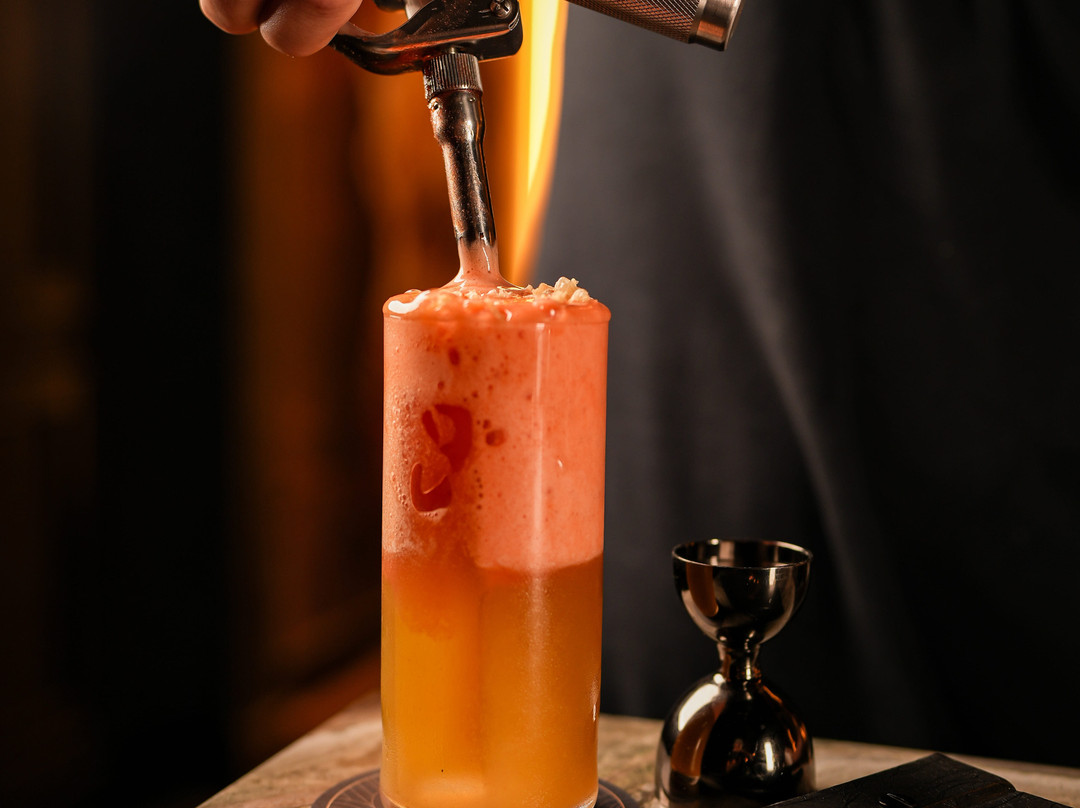 Bond Cocktail Lounge