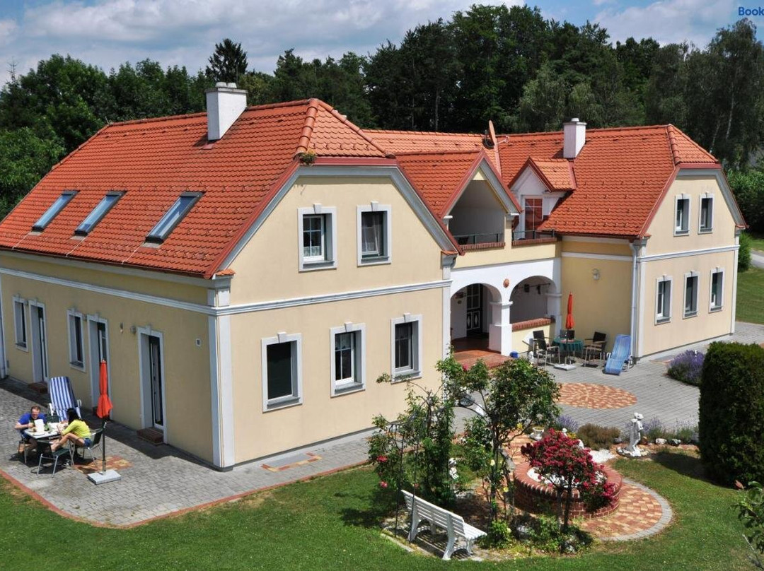 Arkadenhof Flasch