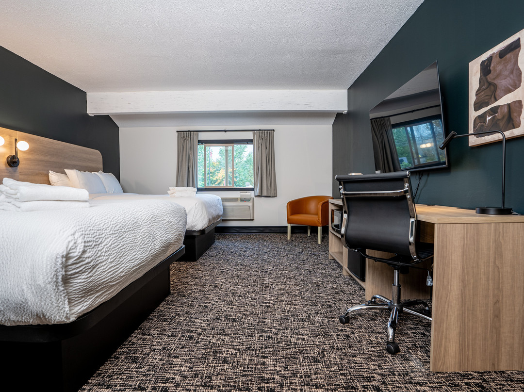 Northwinds Hotel Revelstoke By Basecamp主图