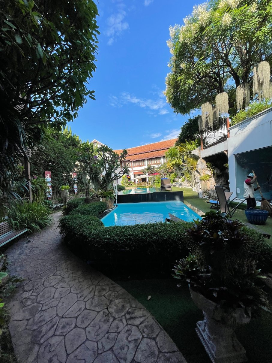 塔尼阔德查斯里酒店-泳池