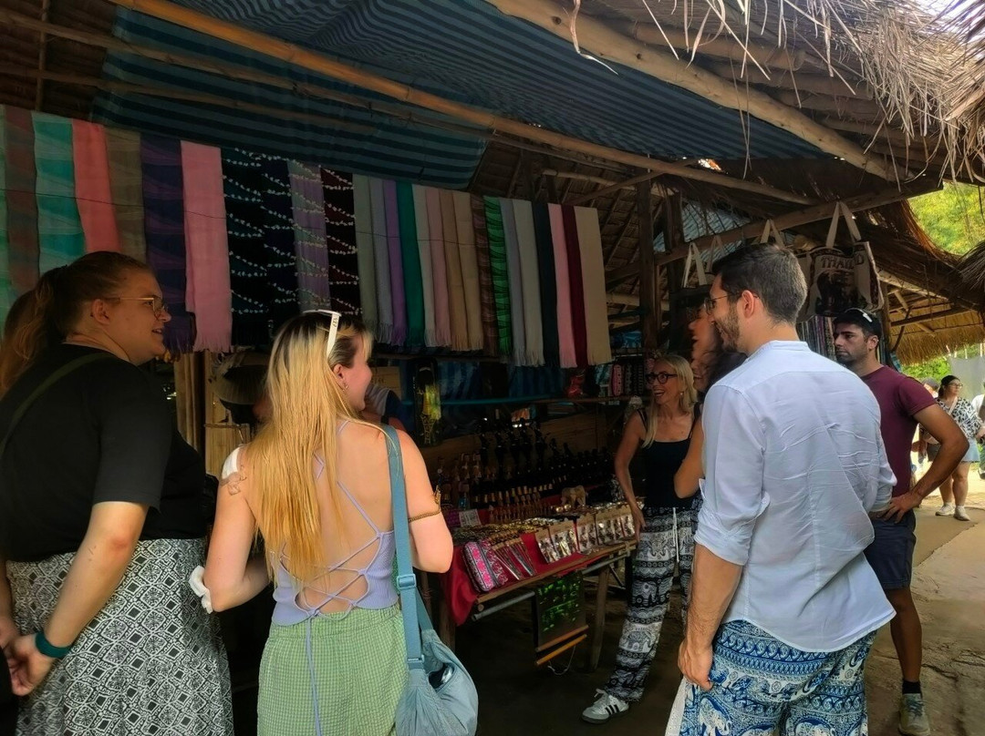 Scorpions Tours-清莱必去景点