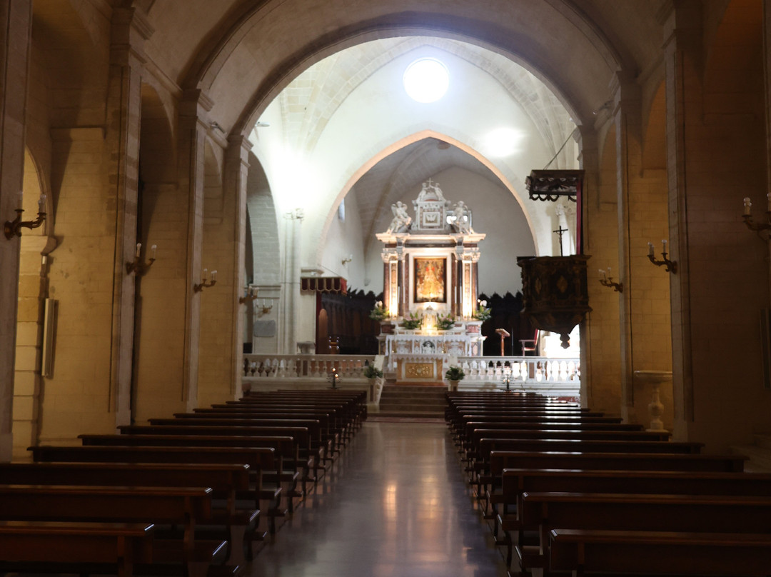 Cattedrale di Sant'Antonio Abate e Museum Ampuriense-Castelsardo必去景点