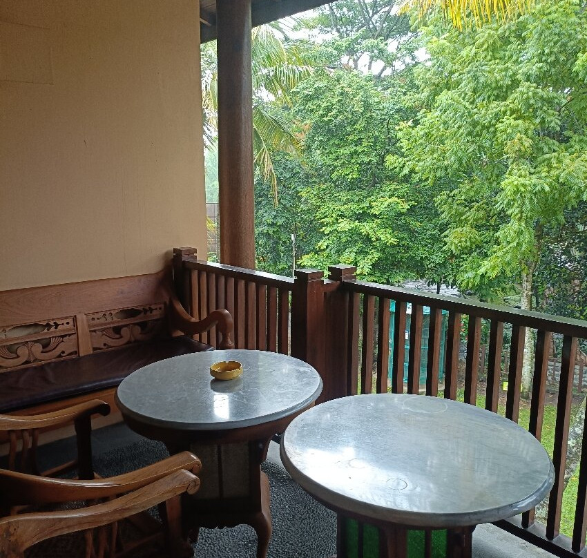 拉斯艾利温泉度假村主图